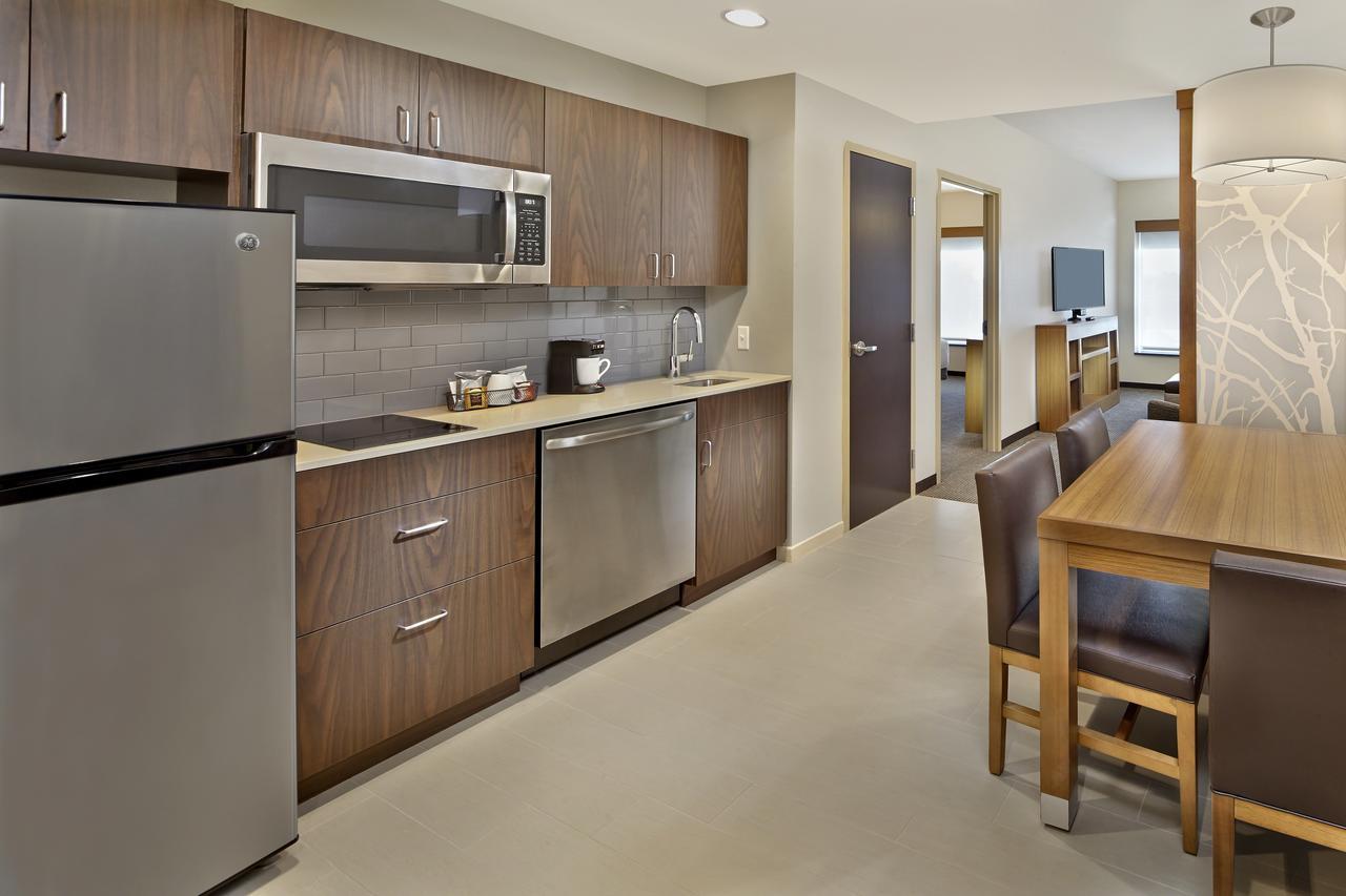 Hyatt Place Warwick/Providence Airport Екстер'єр фото
